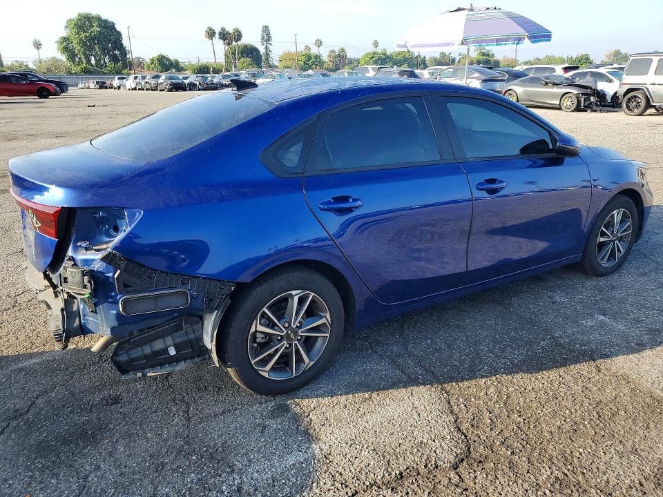2023 KIA FORTE LXS 3