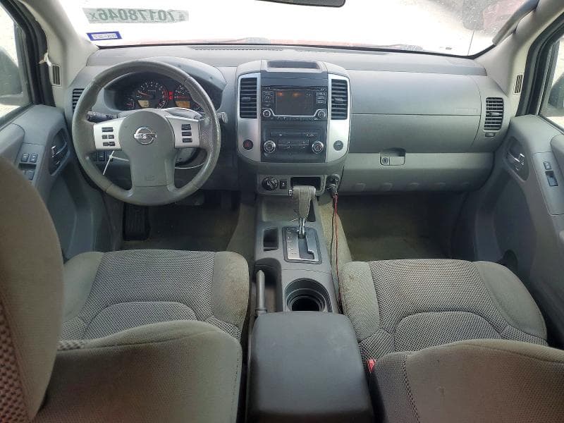 2017 NISSAN FRONTIER SV 8