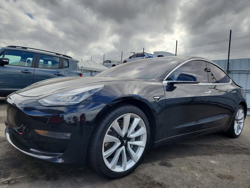 2019 TESLA MODEL 3 - 1