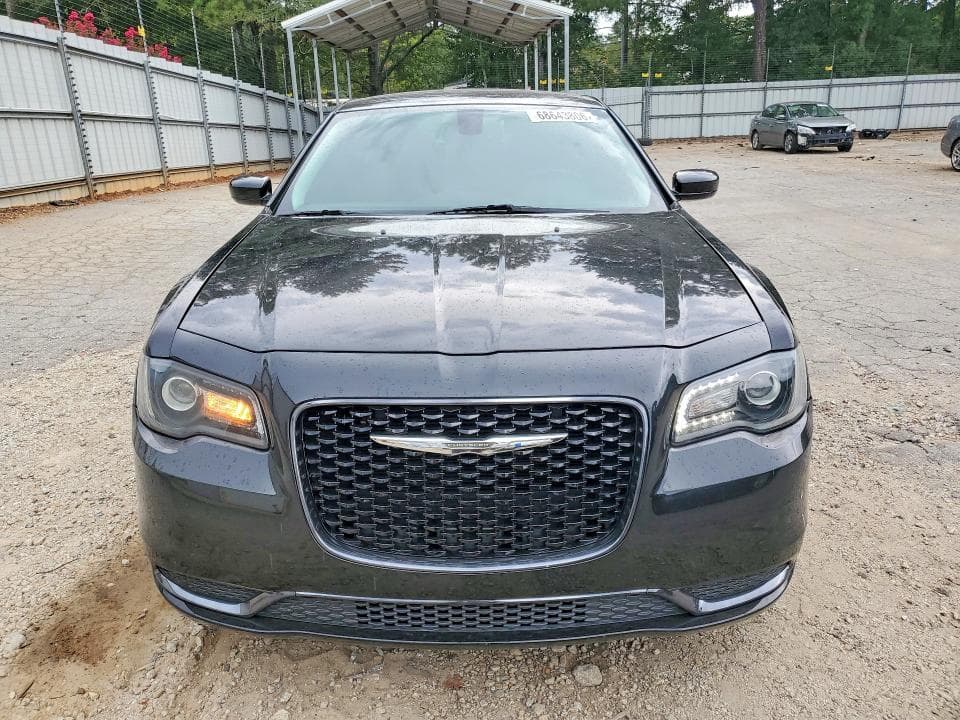 2019 CHRYSLER 300 TOURING 5