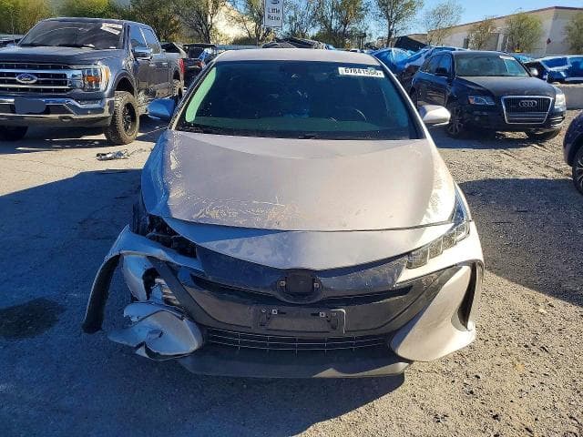 2017 TOYOTA PRIUS PRIME 5
