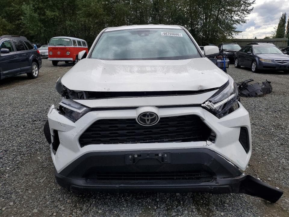 2025 TOYOTA RAV4 LE 5