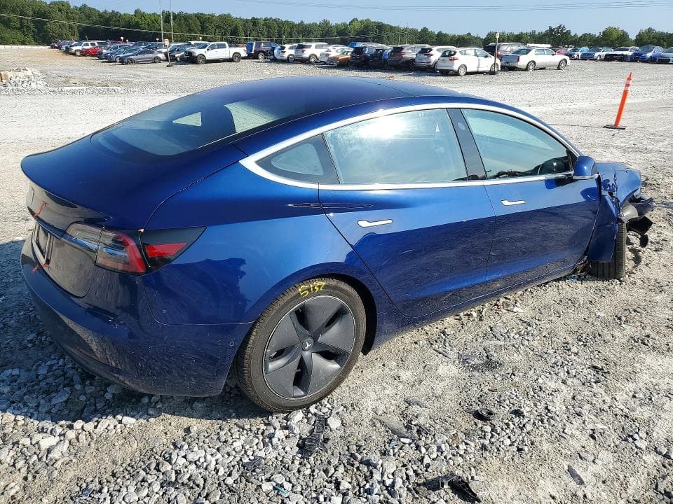 2018 TESLA MODEL 3 3