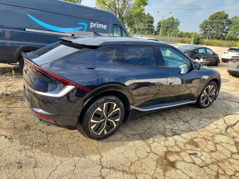 2023 KIA EV6 WIND 3