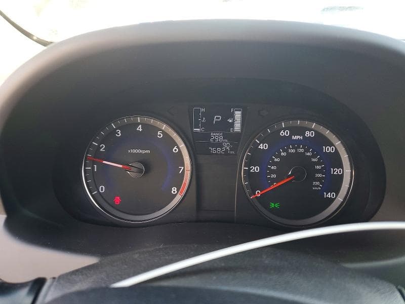 2017 HYUNDAI ACCENT SE 9