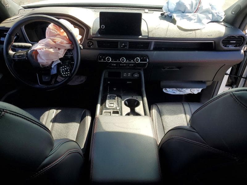 2025 HONDA PILOT BLACK 8