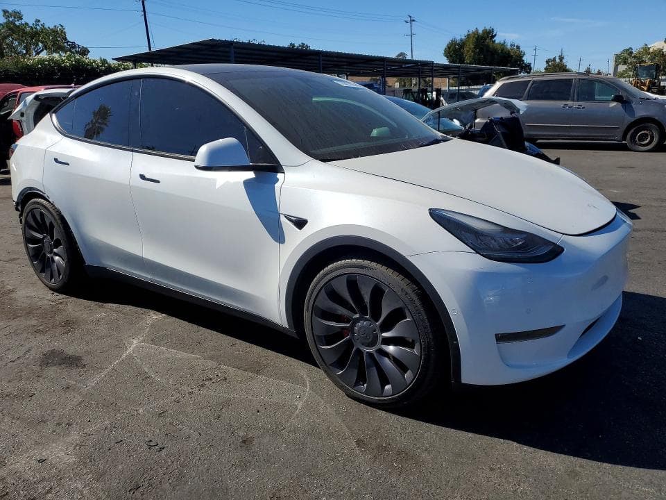 2020 TESLA MODEL Y 4