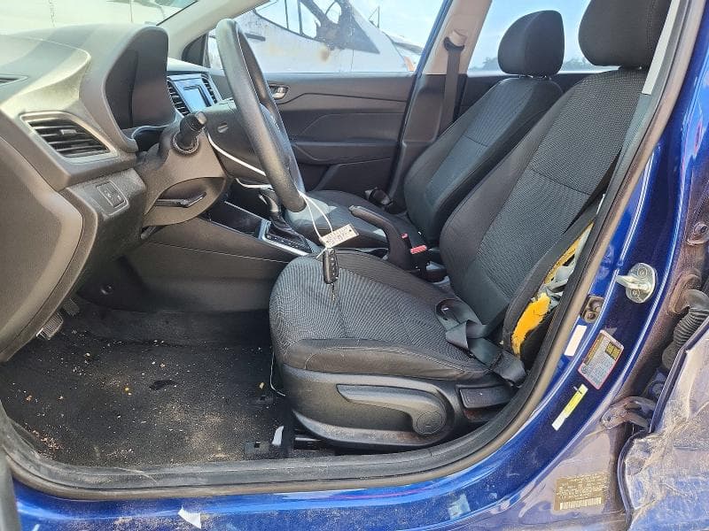 2019 HYUNDAI ACCENT SE 7