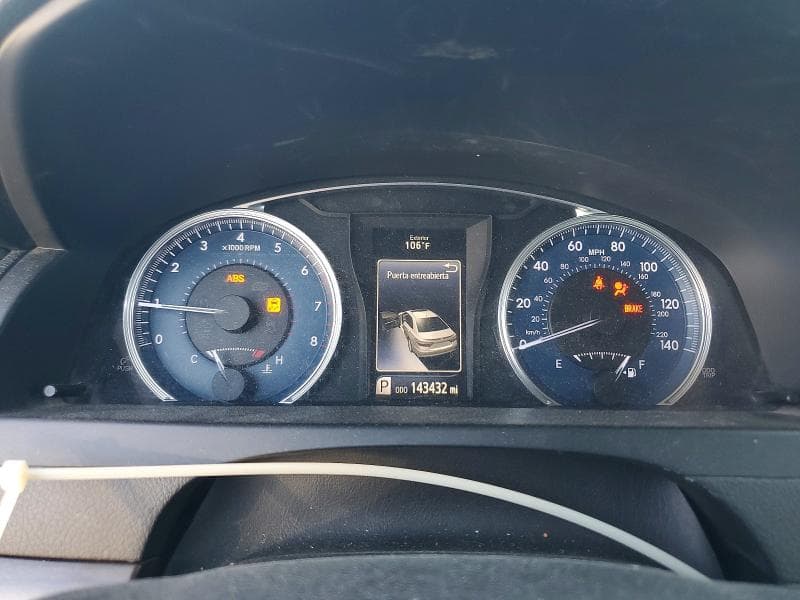 2017 TOYOTA CAMRY LE 9