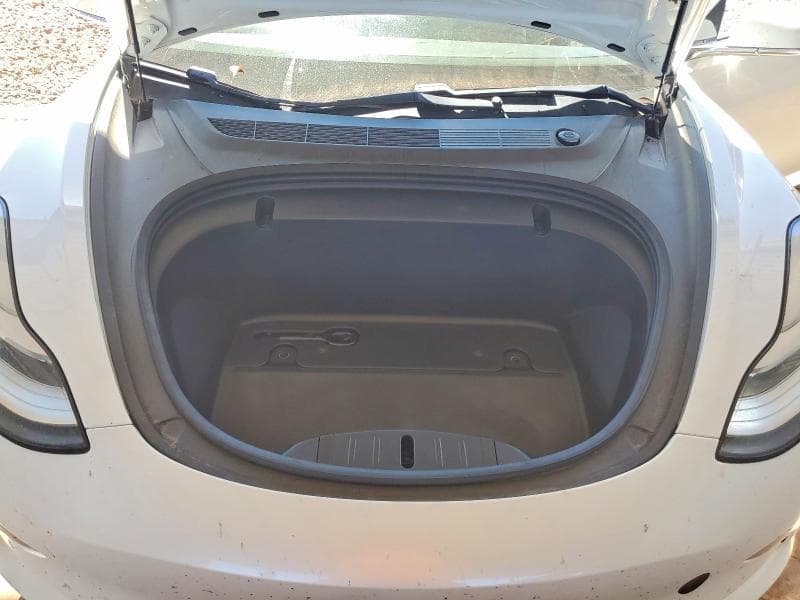 2020 TESLA MODEL 3 11