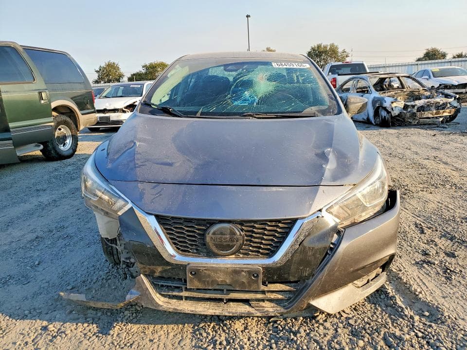 2020 NISSAN VERSA S 5