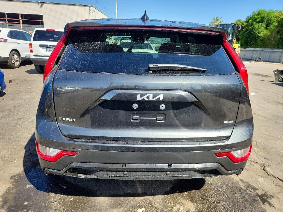 2026 KIA NIRO LX 6