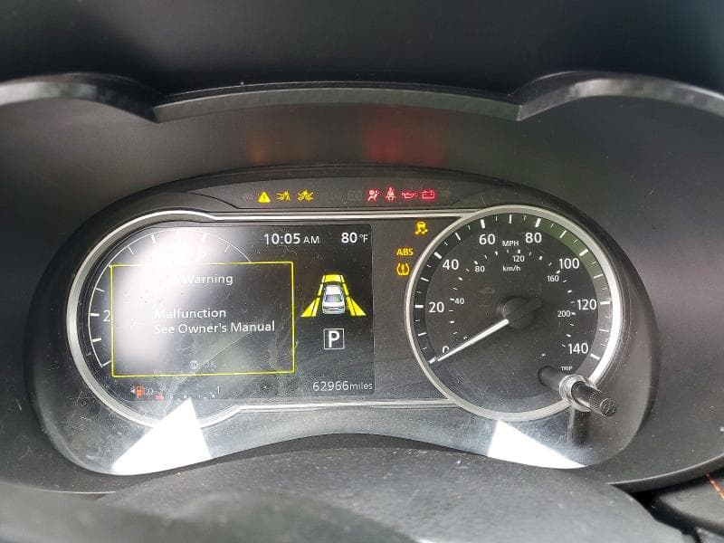 2021 NISSAN VERSA SR 9