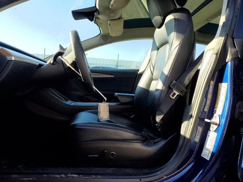 2022 TESLA MODEL 3 7