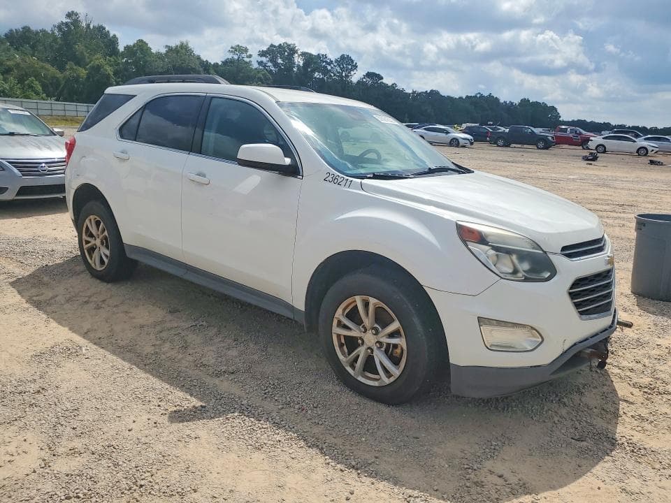2017 CHEVROLET EQUINOX LT 4