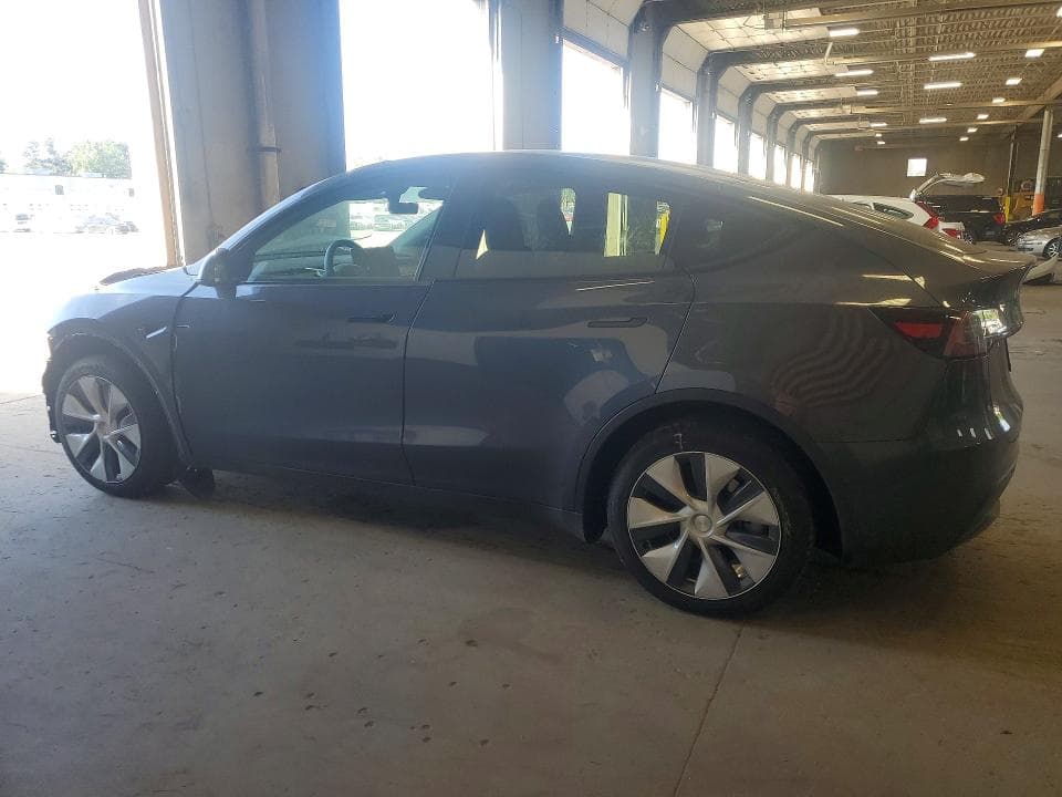 2023 TESLA MODEL Y 2