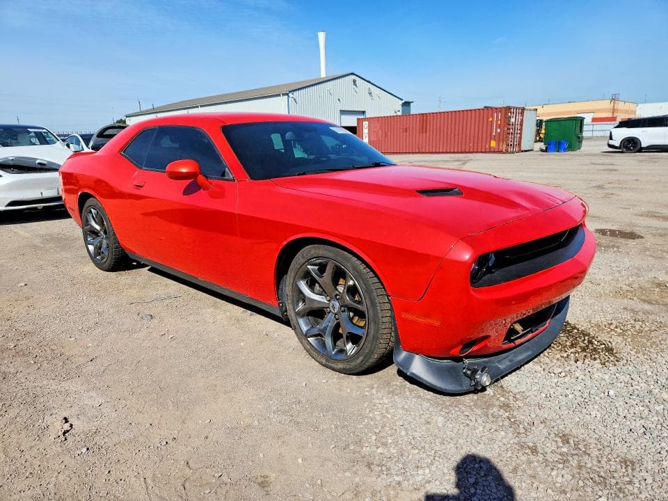 2017 DODGE CHALLENGER SXT 4
