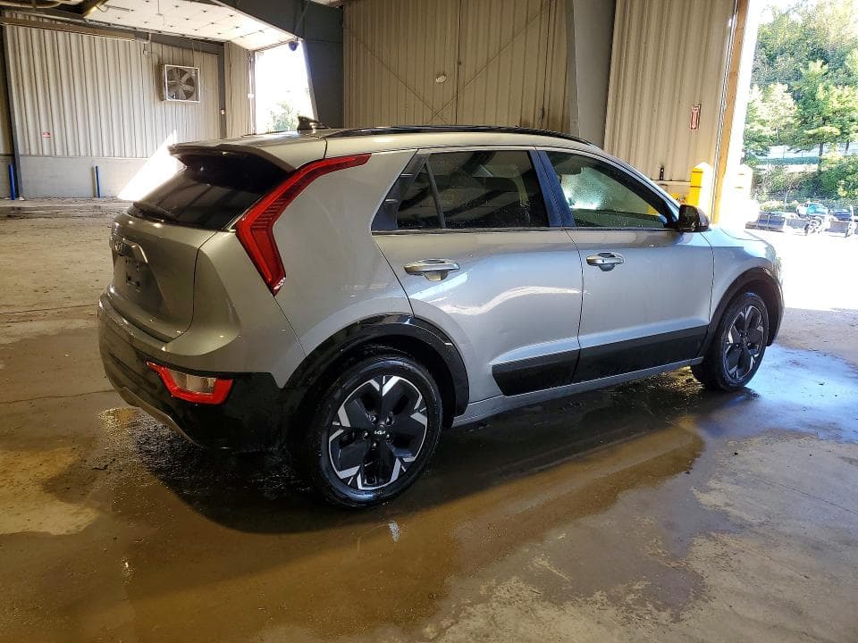 2023 KIA NIRO WIND 3