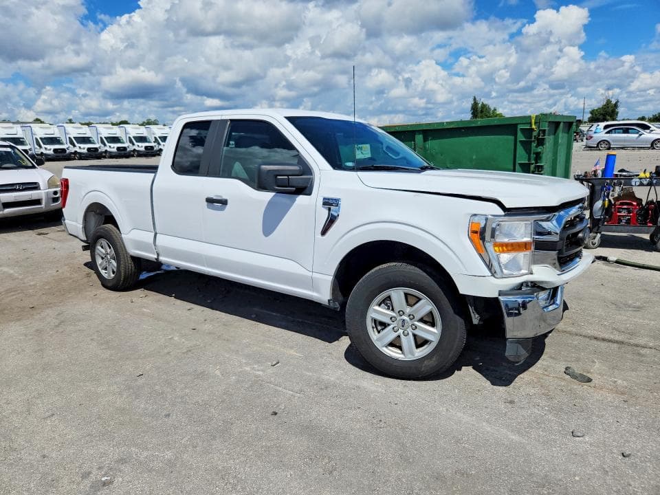 2022 FORD F150 SUPER CAB 4