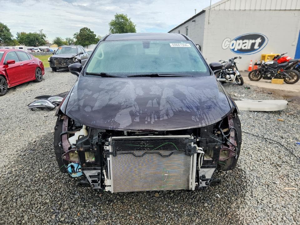 2018 CHRYSLER PACIFICA L 5