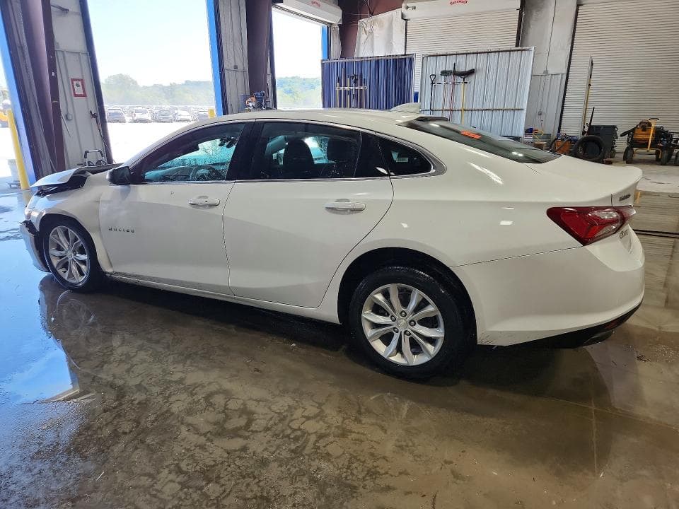 2020 CHEVROLET MALIBU LT 2