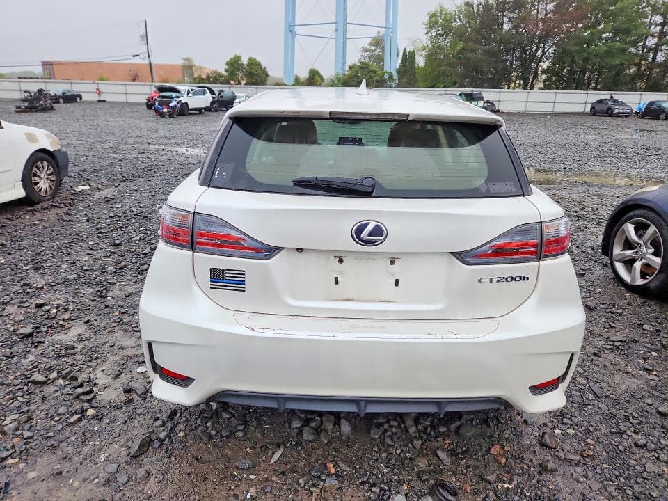 2017 LEXUS CT 200 6