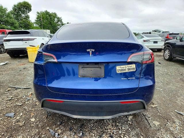 2023 TESLA MODEL Y 6