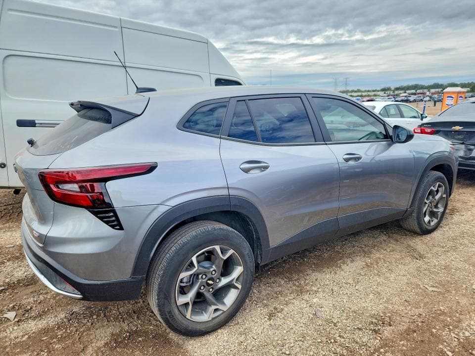 2026 CHEVROLET TRAX 1RS 3