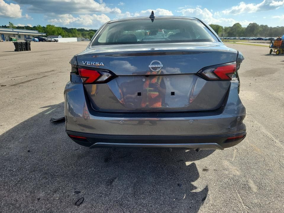 2025 NISSAN VERSA SV 6