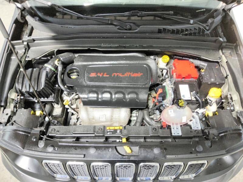 2019 JEEP RENEGADE LATITUDE 12