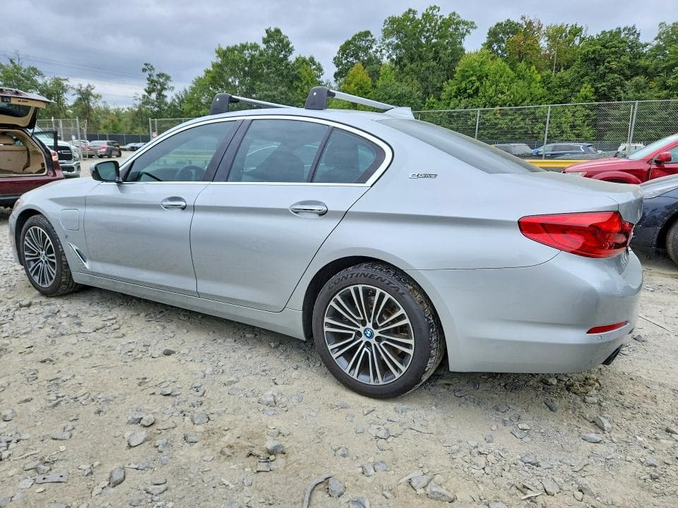 2018 BMW 530XE 2