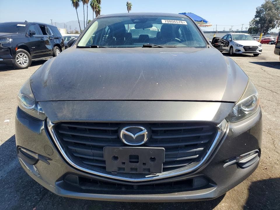 2018 MAZDA 3 TOURING 5