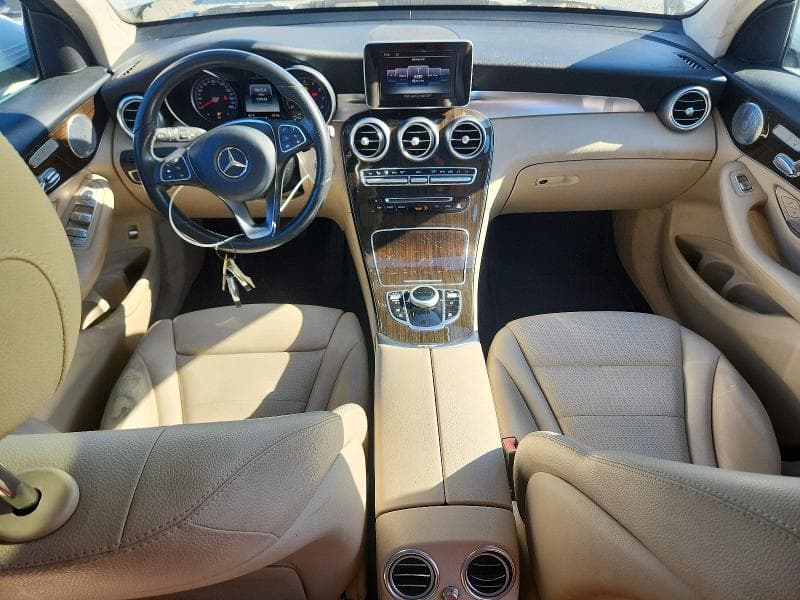 2017 MERCEDES-BENZ GLC 300 8