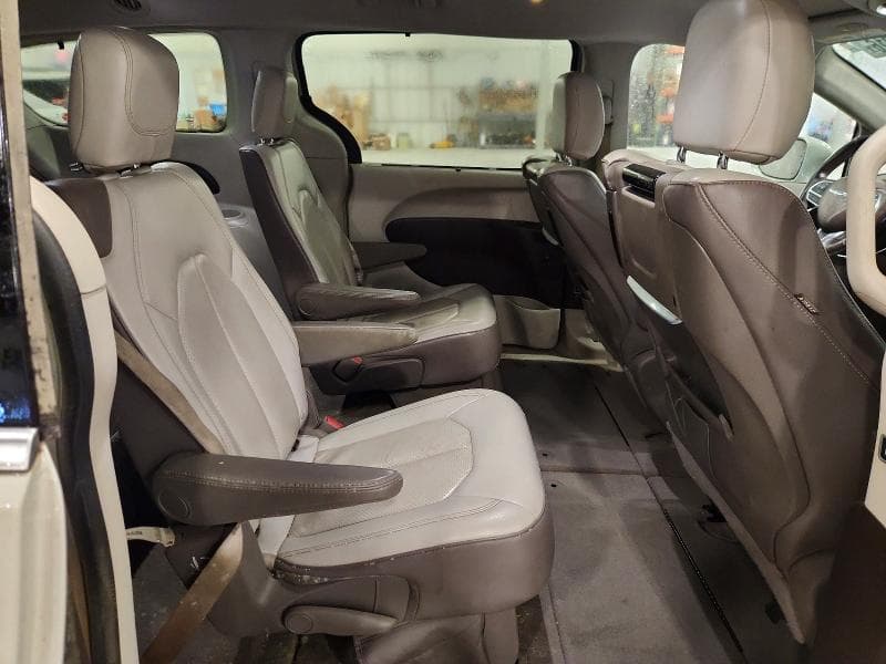 2017 CHRYSLER PACIFICA TOURING L PLUS 11