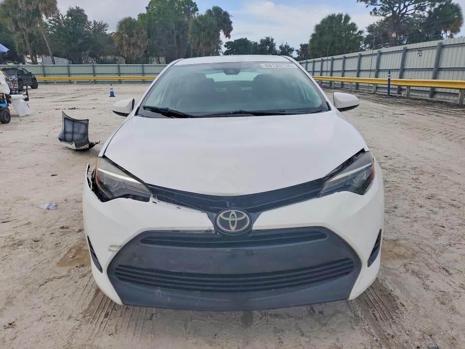 2017 TOYOTA COROLLA LE 5