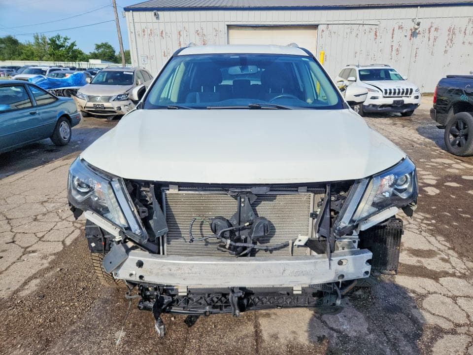 2019 NISSAN PATHFINDER SV 5