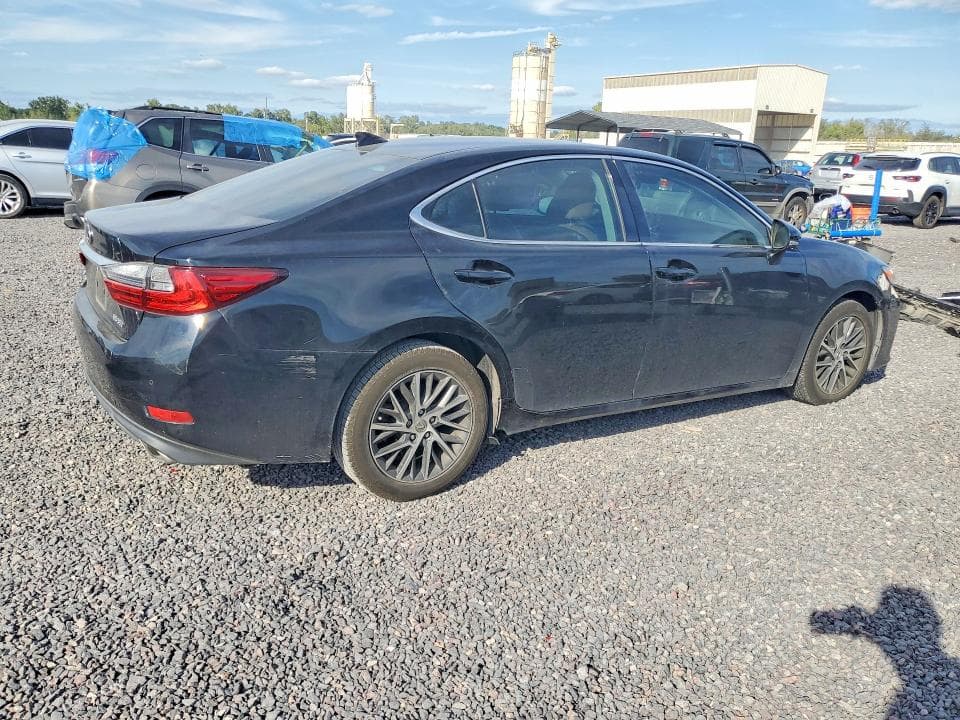 2017 LEXUS ES 350 3