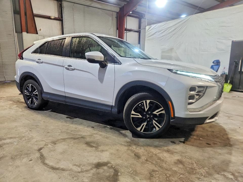 2026 MITSUBISHI ECLIPSE CROSS SE 4