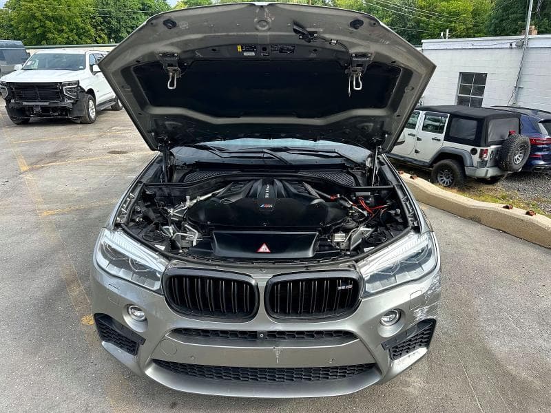 2017 BMW X5 M 8
