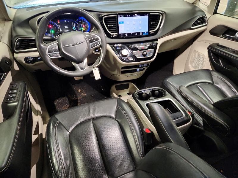 2022 CHRYSLER PACIFICA TOURING L 8