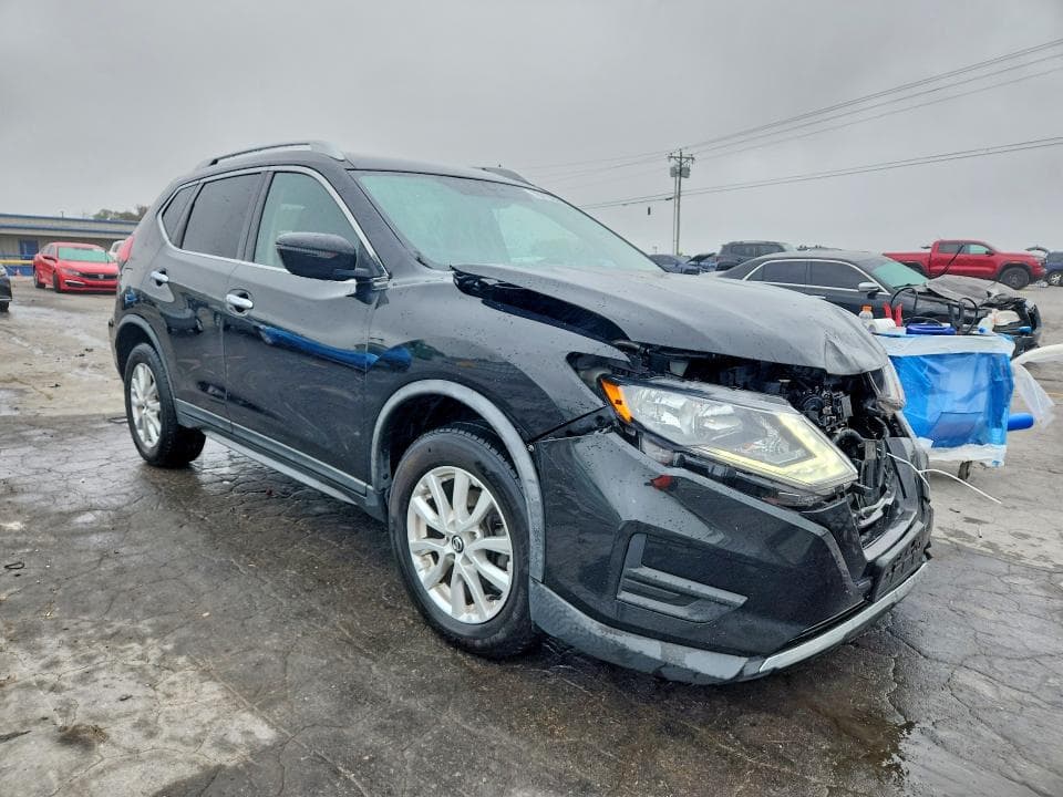 2017 NISSAN ROGUE SV 4