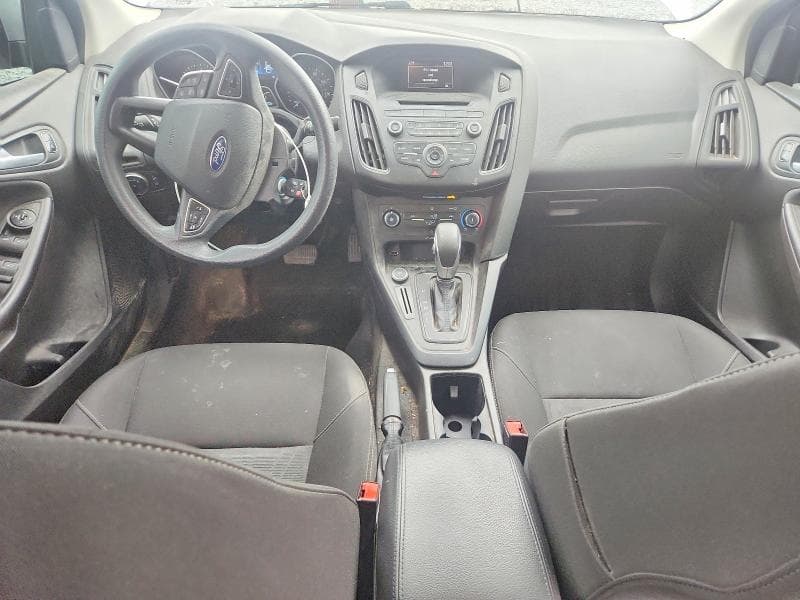2017 FORD FOCUS SE 8