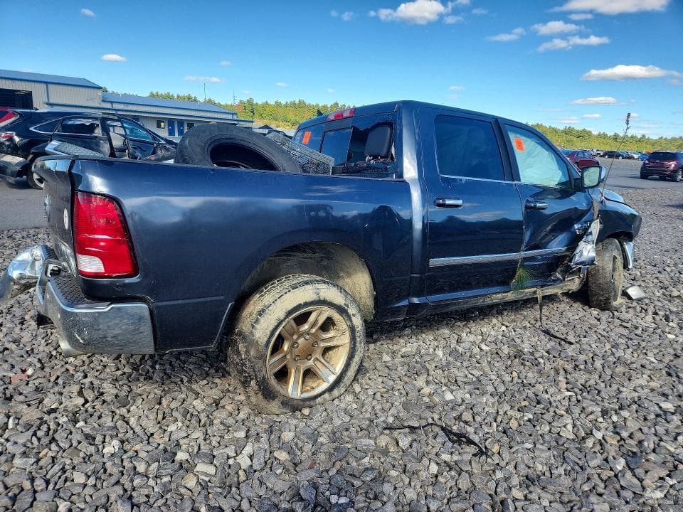 2017 RAM 1500 SLT 3