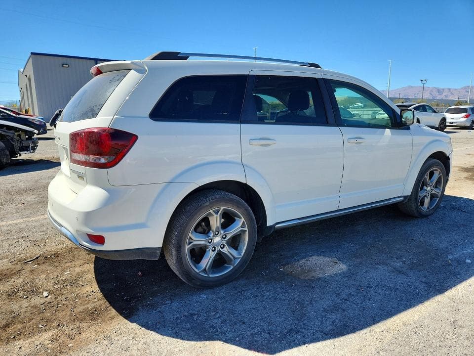 2017 DODGE JOURNEY CROSSROAD 3