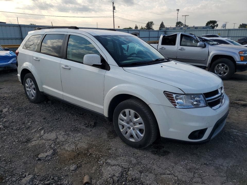 2019 DODGE JOURNEY SE 4