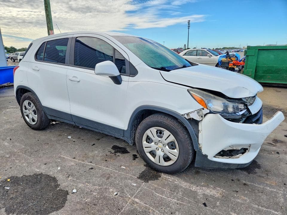 2017 CHEVROLET TRAX LS 4