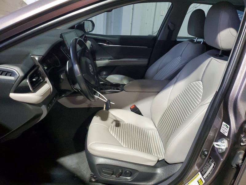 2022 TOYOTA CAMRY HYBRID SE 7