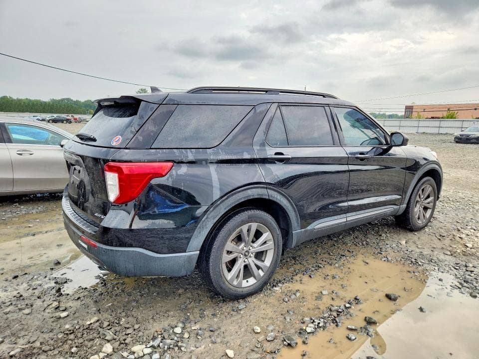 2021 FORD EXPLORER XLT 3