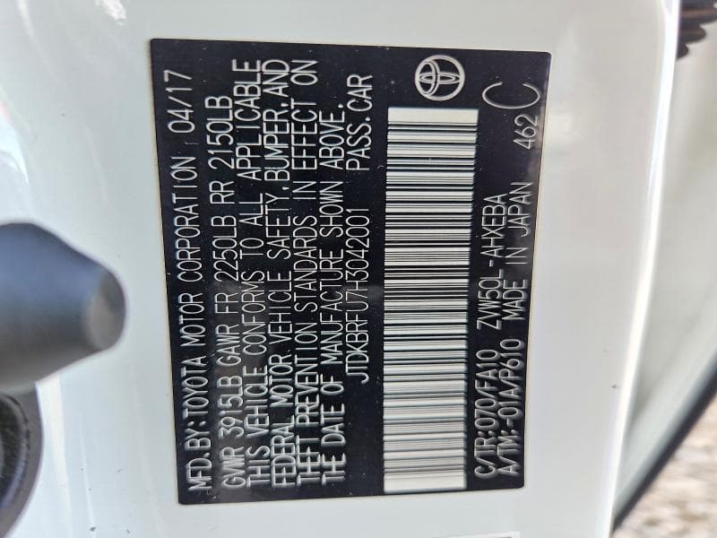 2017 TOYOTA PRIUS TWO 12