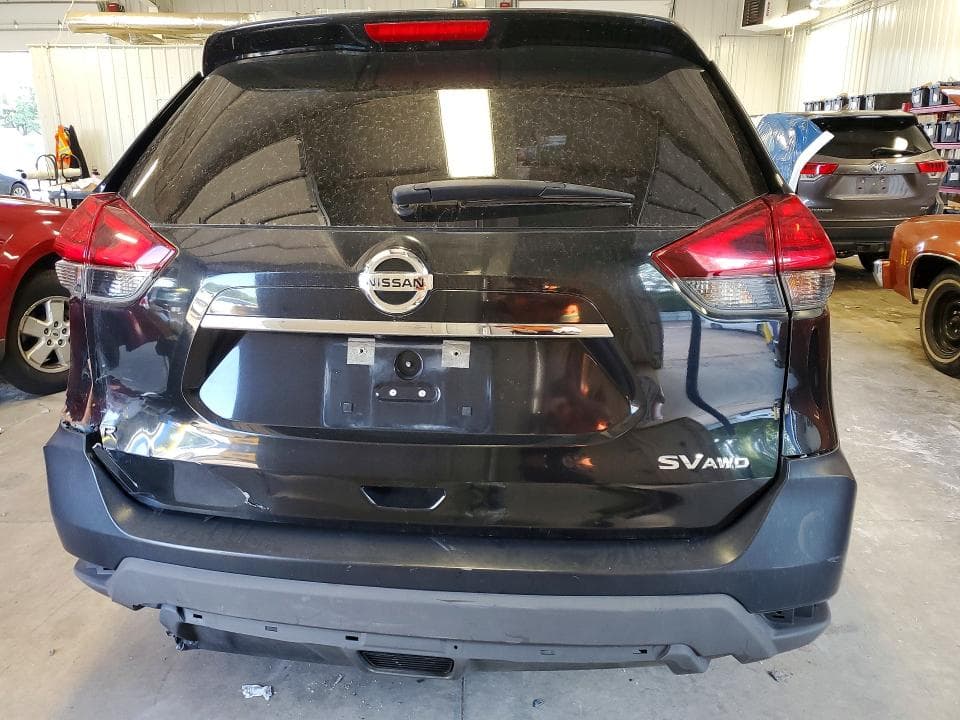 2017 NISSAN ROGUE SV 6